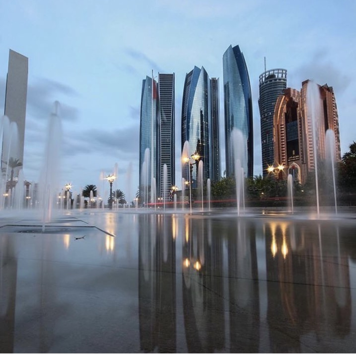 Top Spots Dubai Abu Dhabi City